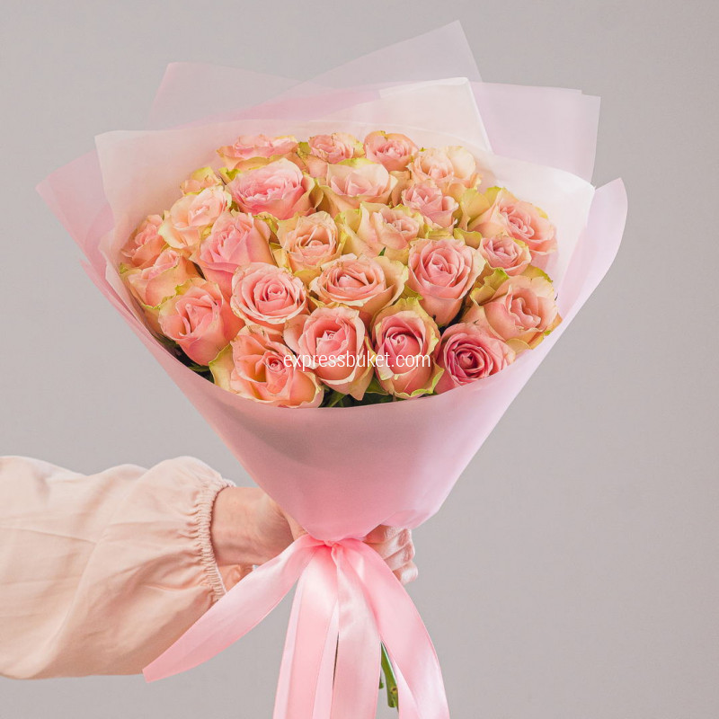 Розовый стиль 25 роз